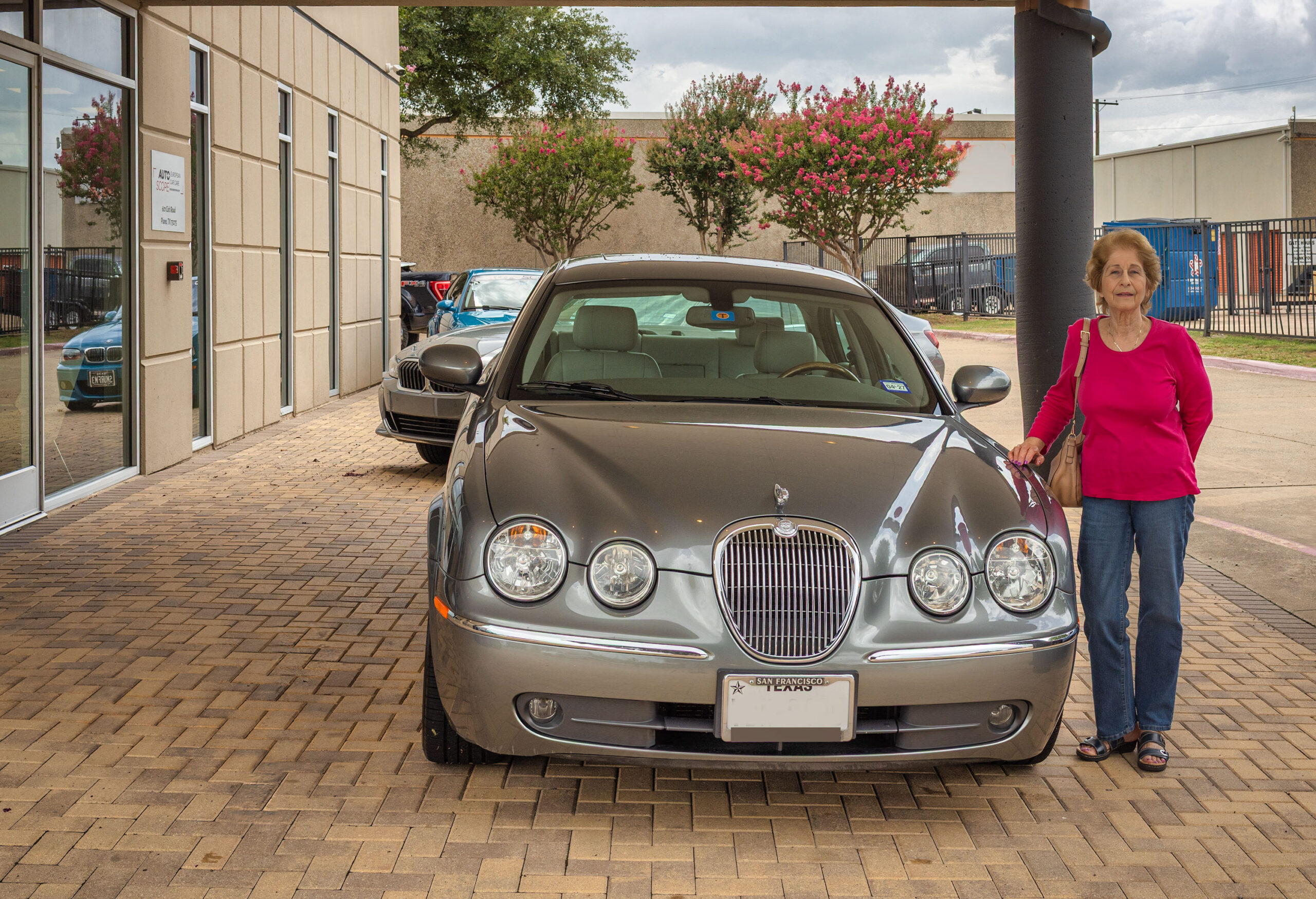 Jaguar Customer